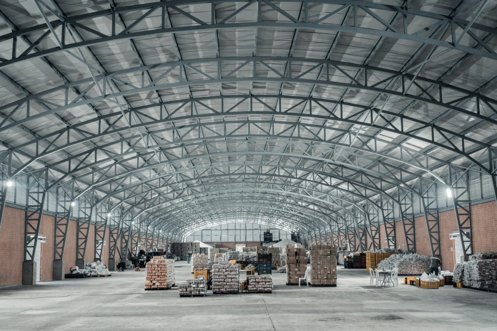 a bulk warehouse can also be considered commercial real estate