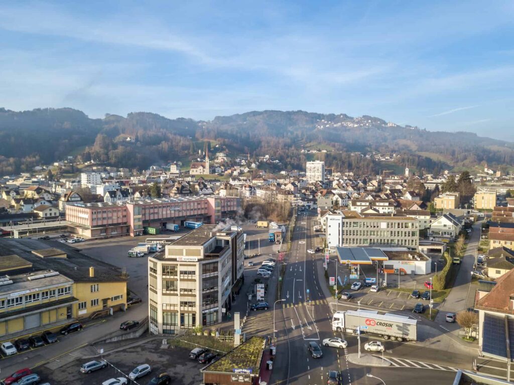 a view of a commercial zone